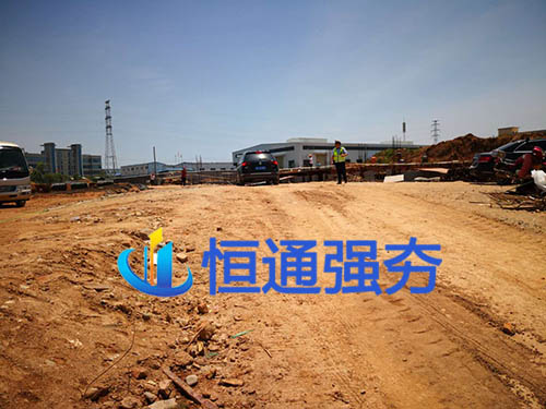 1-21042G04531511.jpg